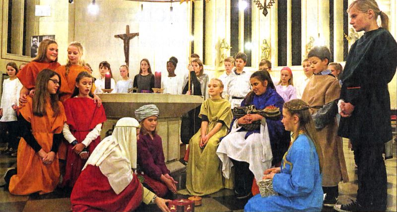 Beim Adventskonzert der Cäcilienschule  in der St. Willehad Kirche wurde unter anderem das Kindermusical "Stern von Bethlehem" auf geführt.